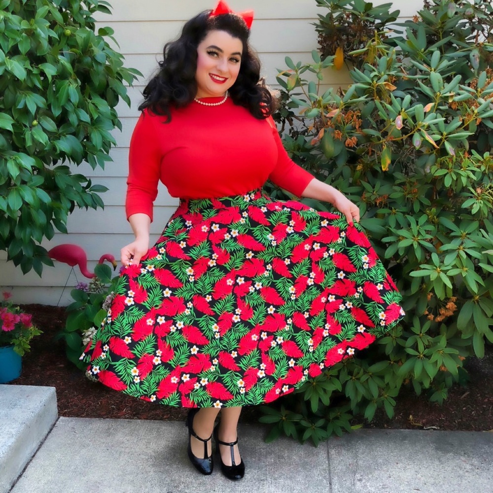 Vivien of Holloway Tropical Skirt Top SET
